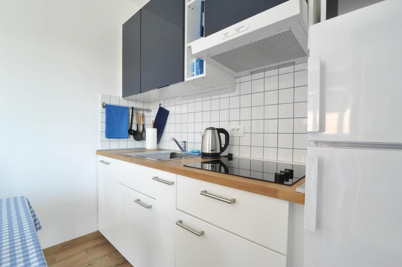 Apartmani Rebecca Vir Exterior photo