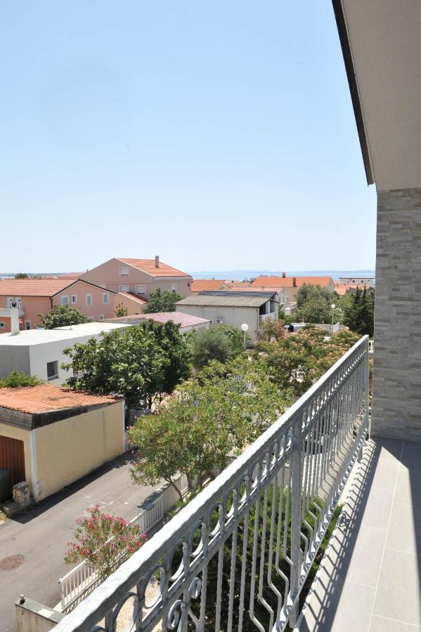 Apartmani Rebecca Vir Exterior photo